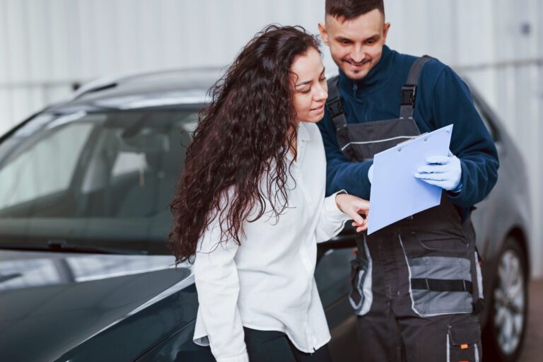 Warum entfernen Autohändler Fußmatten