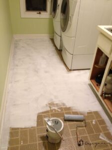 How to Paint Vinyl Floors