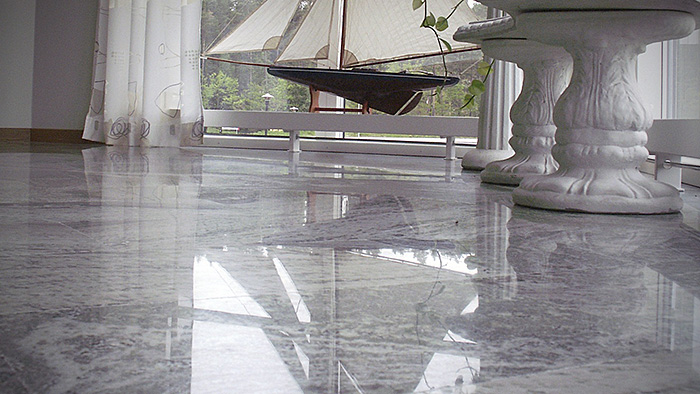 How to Polish Marble Floors