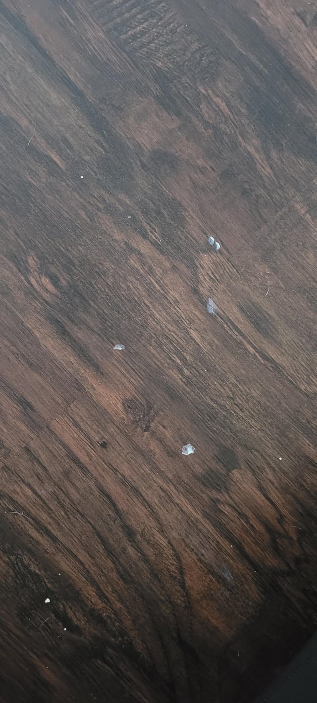 How to Remove Paint from Vinyl Flooring